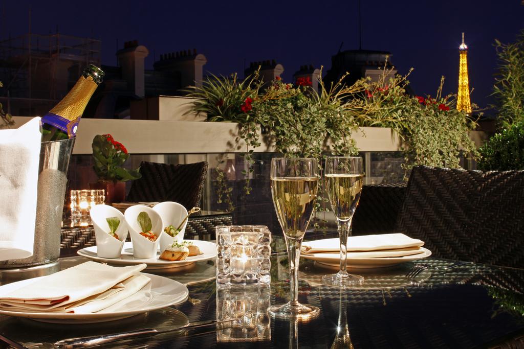 Warwick Paris