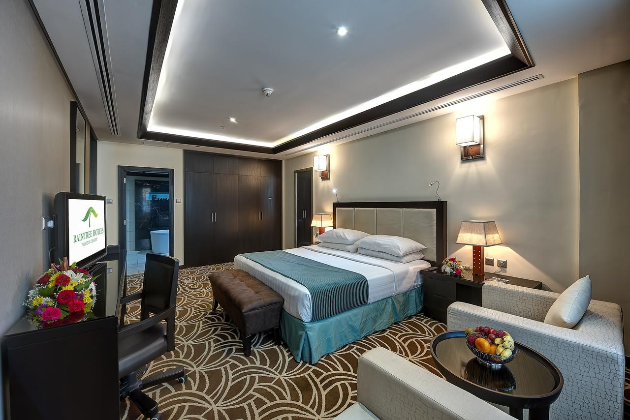Raintree Rolla Hotel
