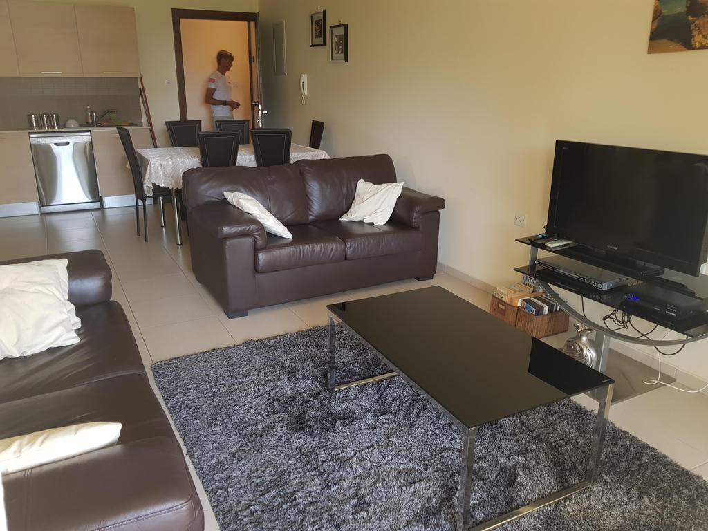 Pasianna Hotel Apartments