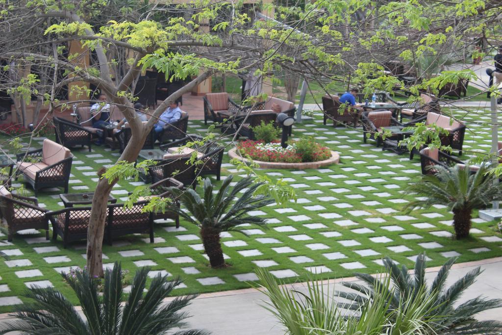 Swiss Inn Pyramids Golf Resort