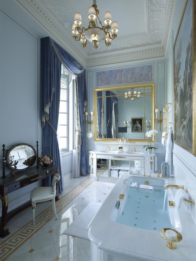 Shangri-La Hotel, Paris