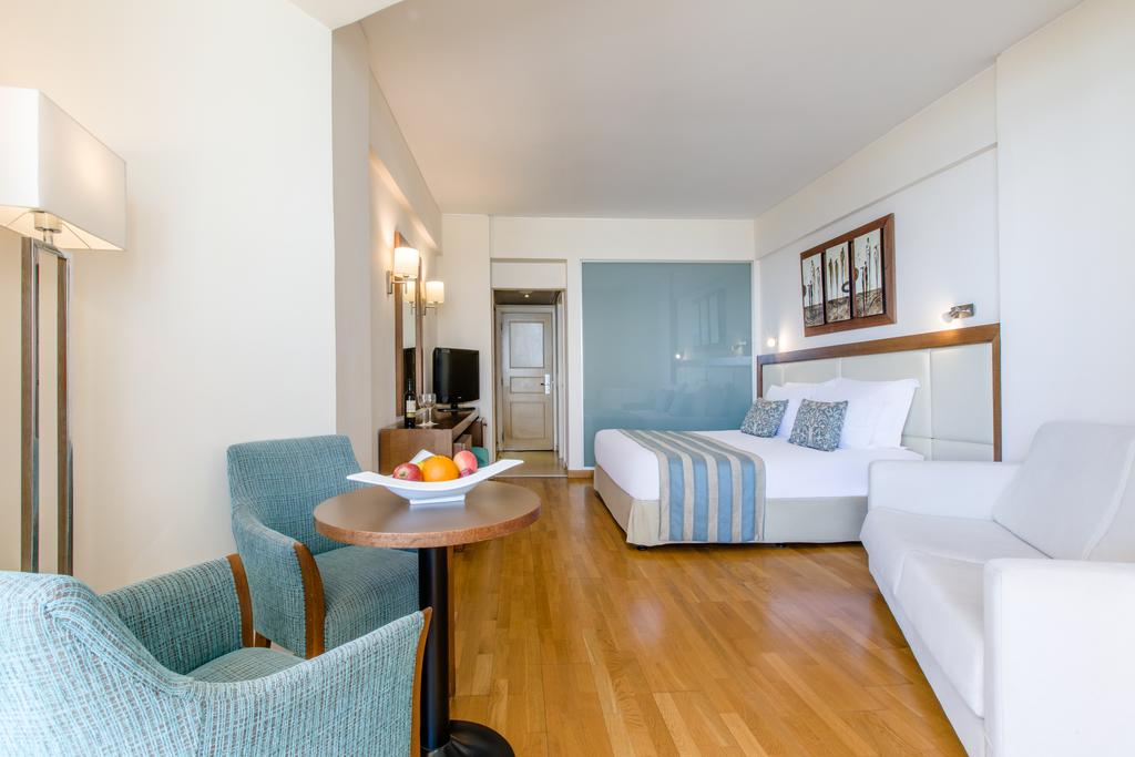 Golden Bay Beach Hotel