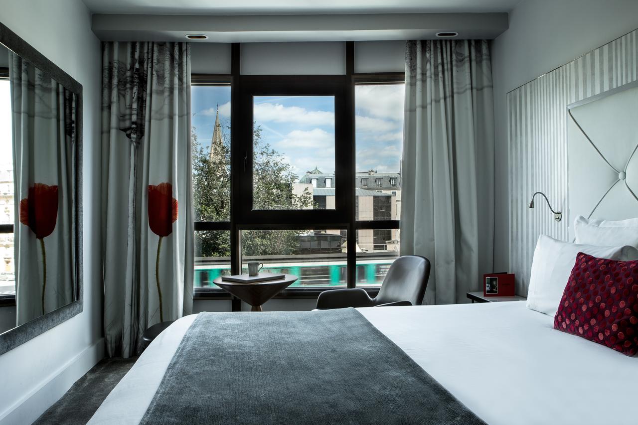 Le Parisis Hôtel