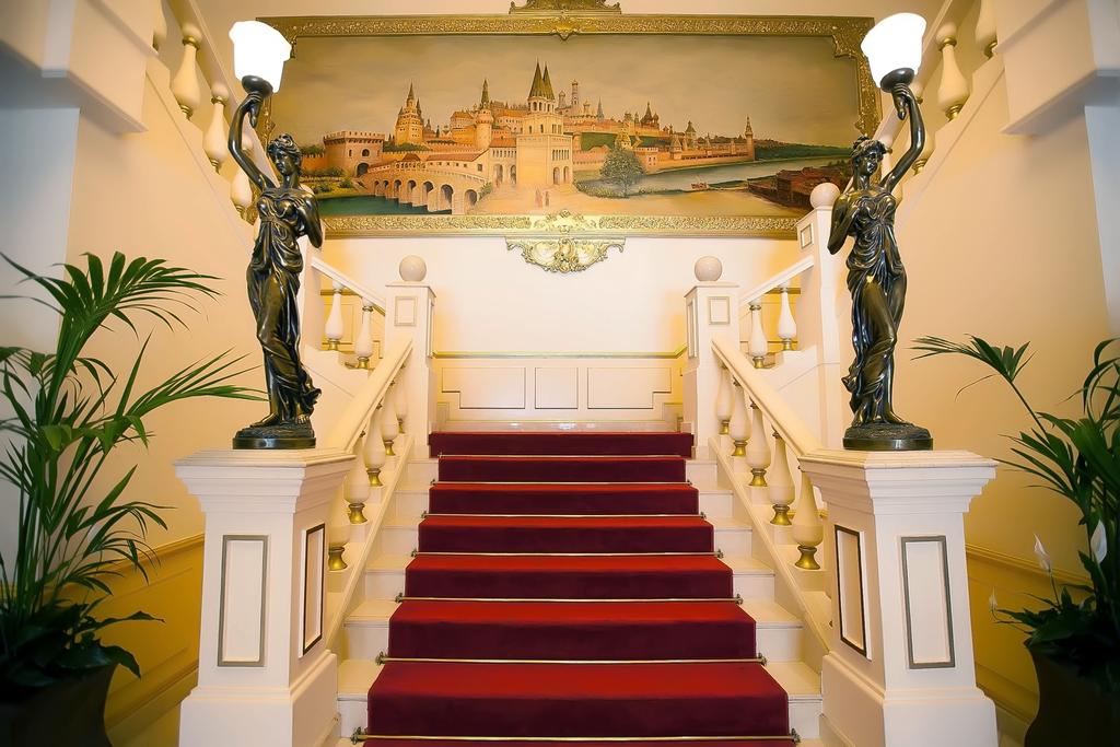 Moscow Hotel