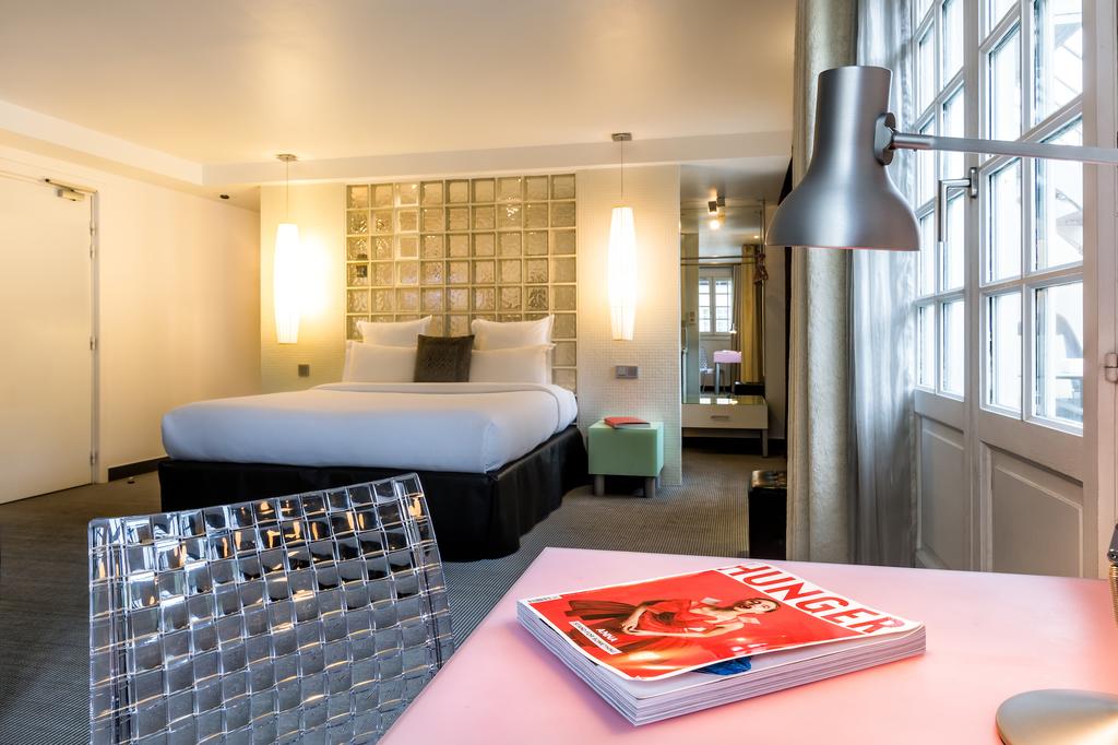 Kube Hotel Paris