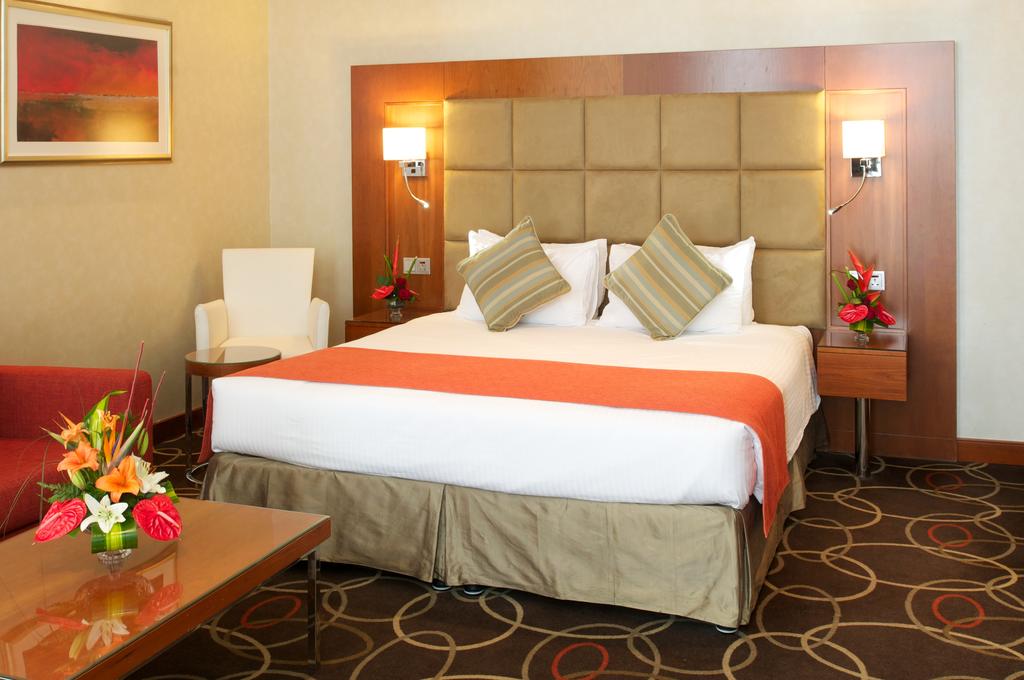 Ramada Chelsea Hotel