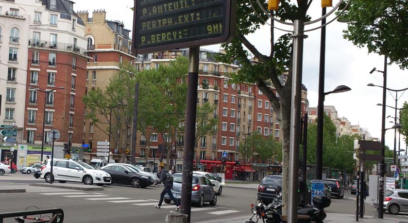 PARC HOTEL PARIS