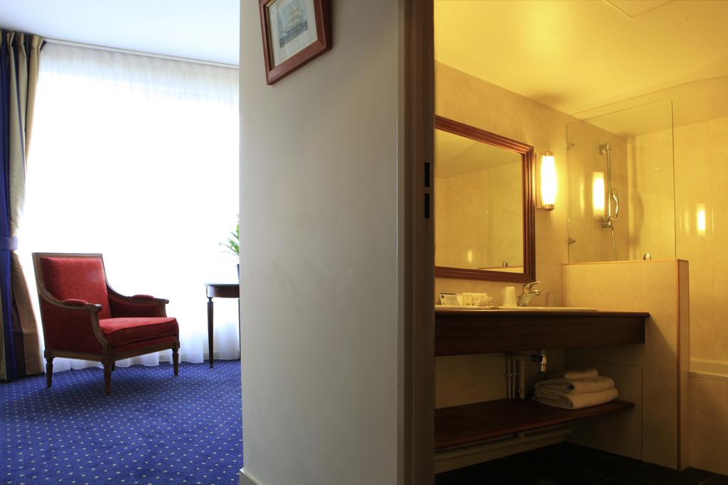 Amiral Hotel
