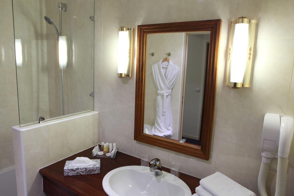 Amiral Hotel