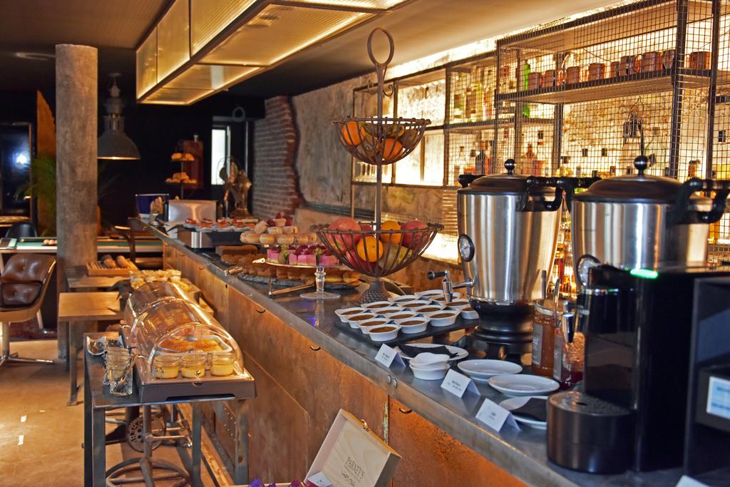 Kube Hotel Paris