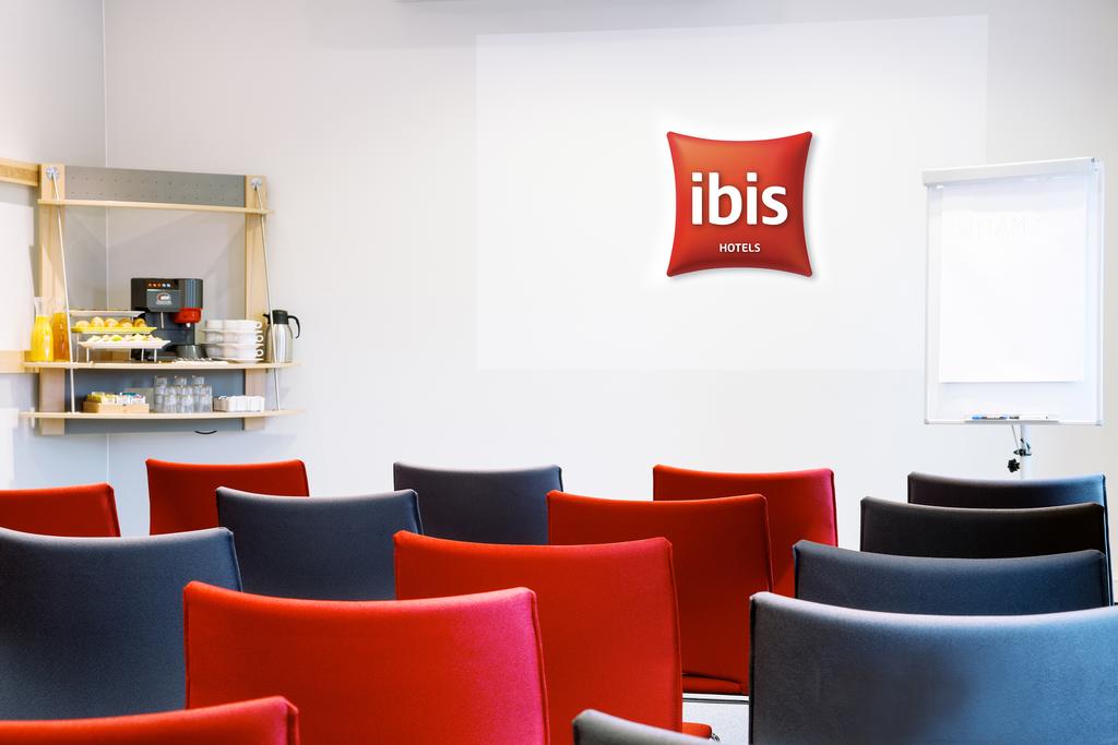 ibis Warszawa Ostrobramska