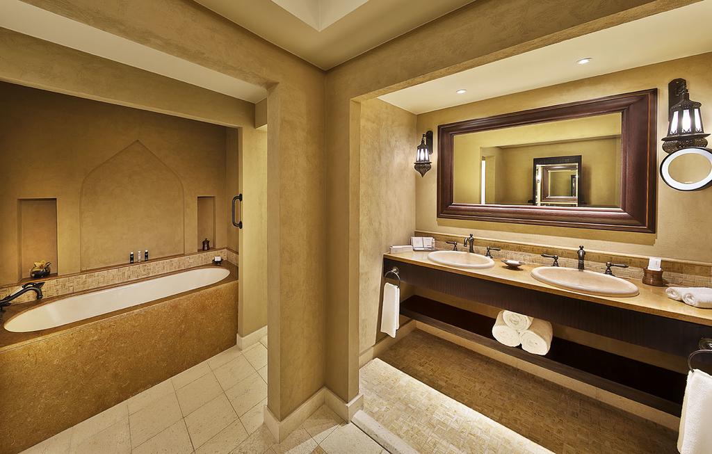 Qasr Al Sarab Desert Resort by Anantara