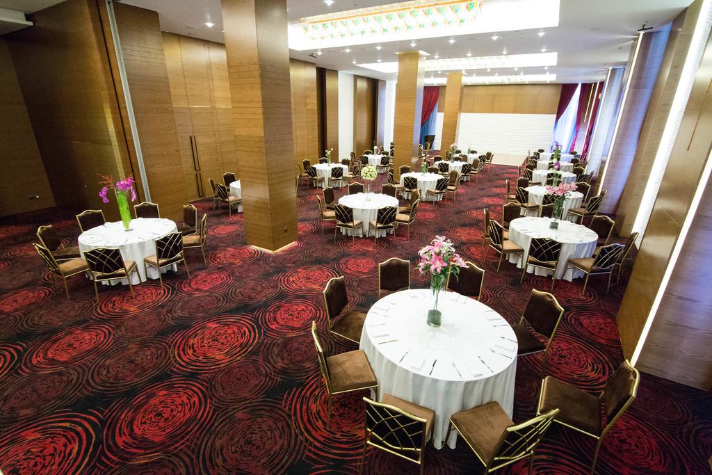 Atana Hotel