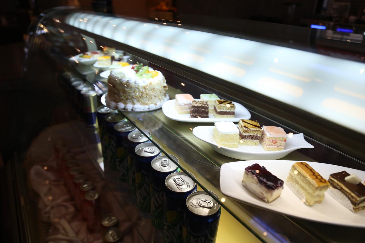 Dubai Palm Hotel