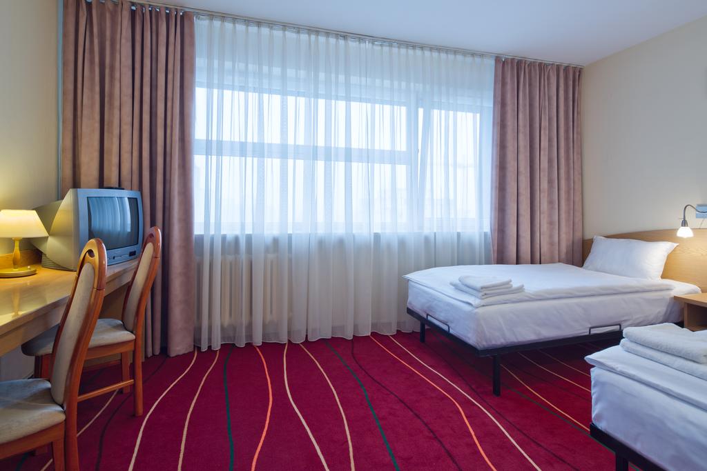 START hotel ATOS**