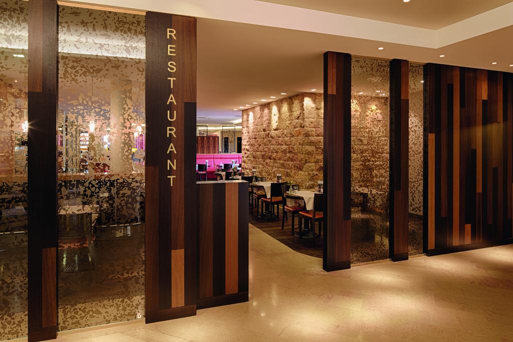 Mövenpick Hotel & Casino Geneva