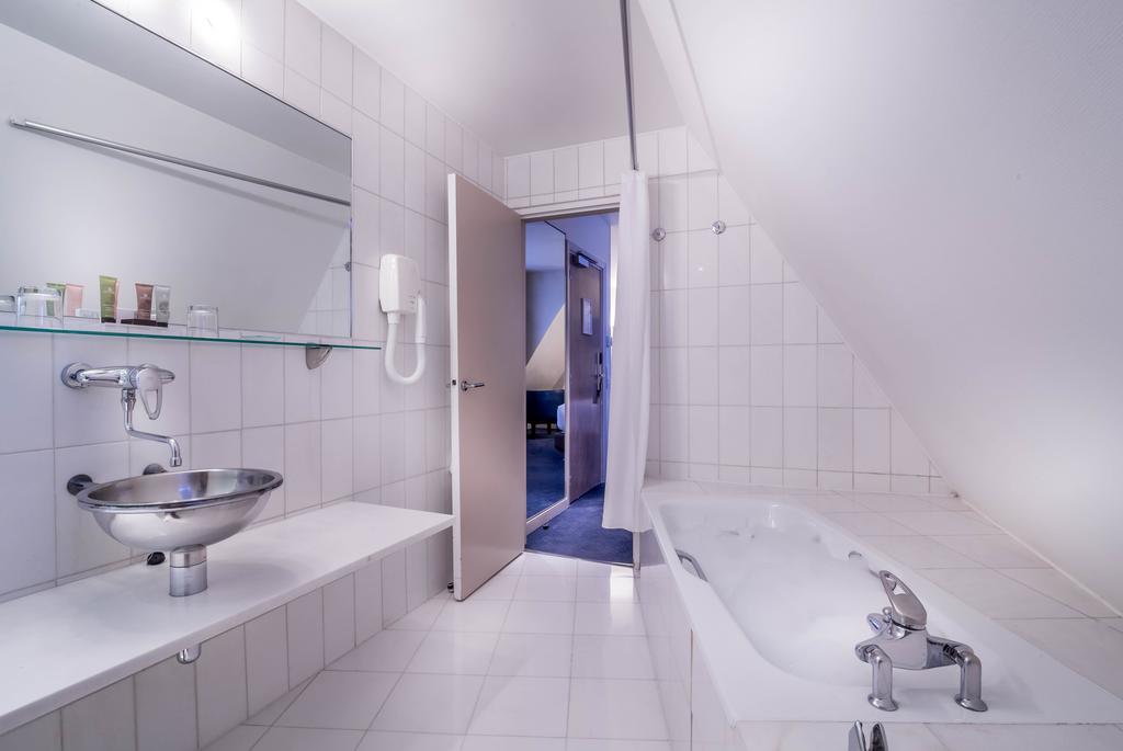 L'HOTEL PERGOLESE Paris
