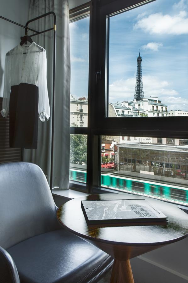 Le Parisis Hôtel