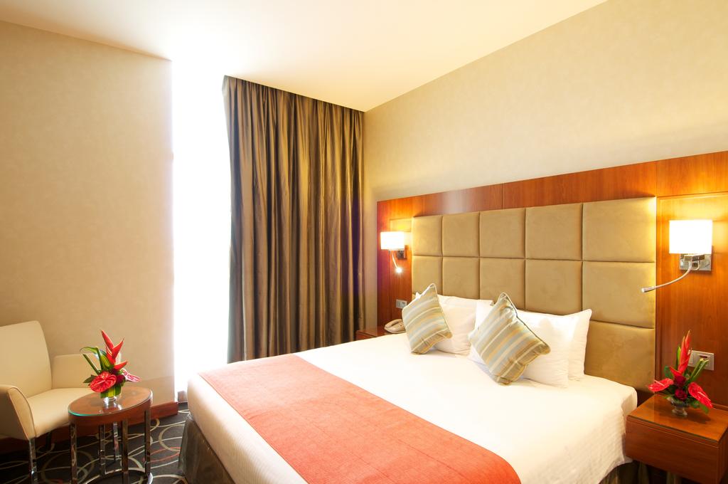 Ramada Chelsea Hotel