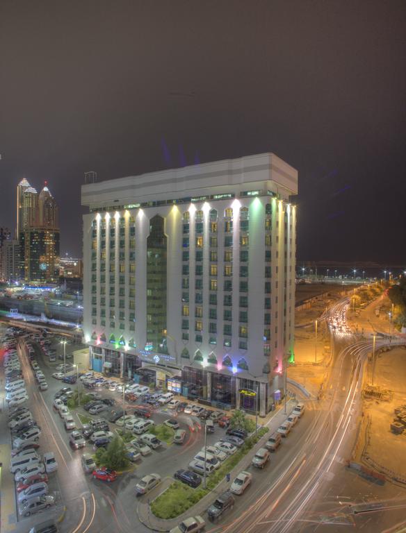 Al Diar Capital Hotel