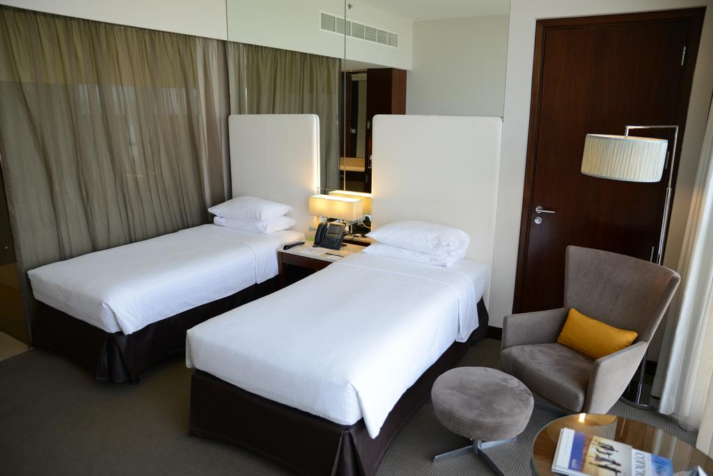Centro Yas Island