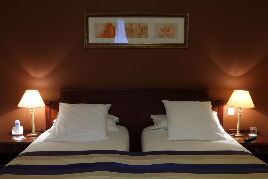 Amiral Hotel