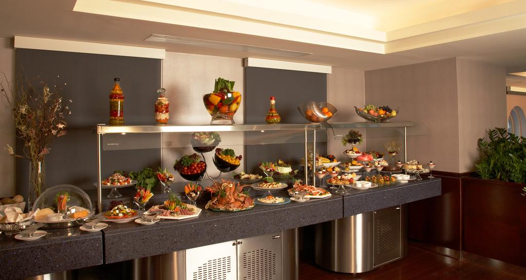 Al Manzel Hotel Apartments