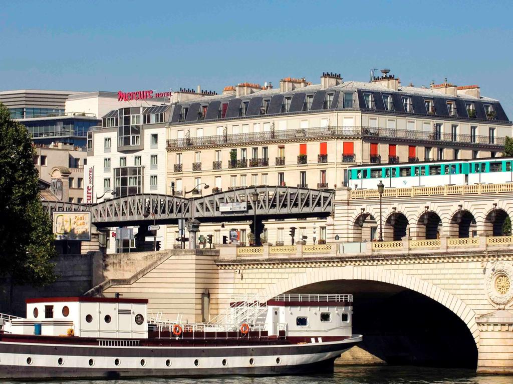 Hotel Mercure Paris Bercy Bibliothèque