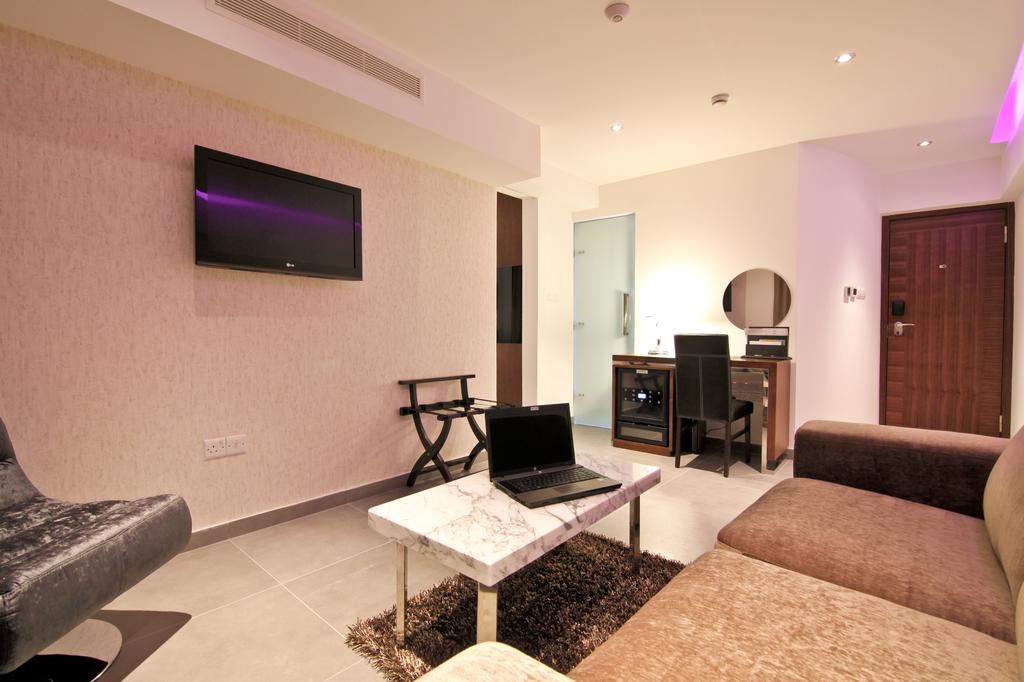 Achilleos City Hotel