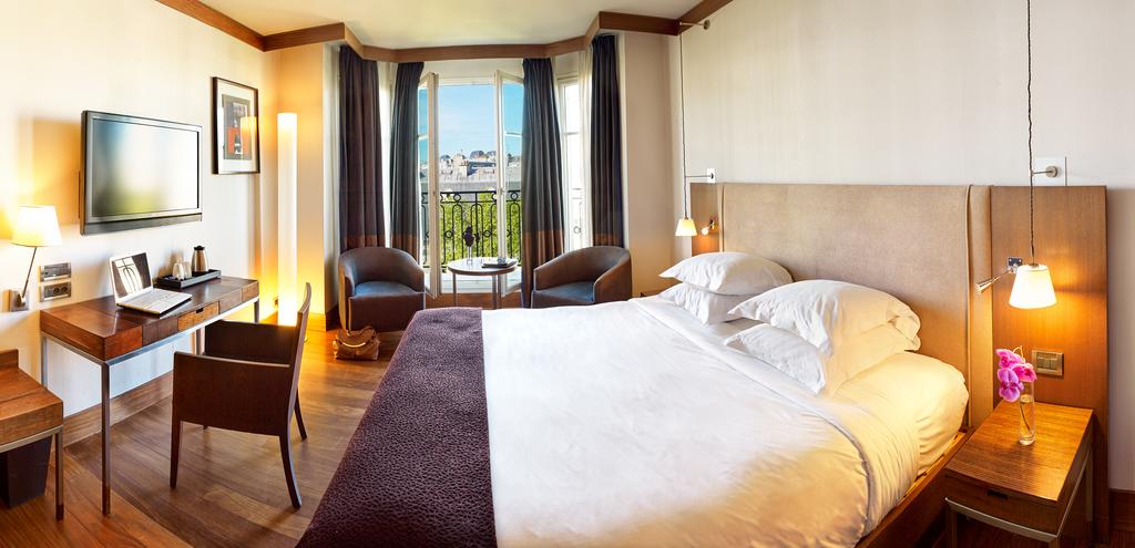 Radisson Blu Hotel, Champs Elysees Paris