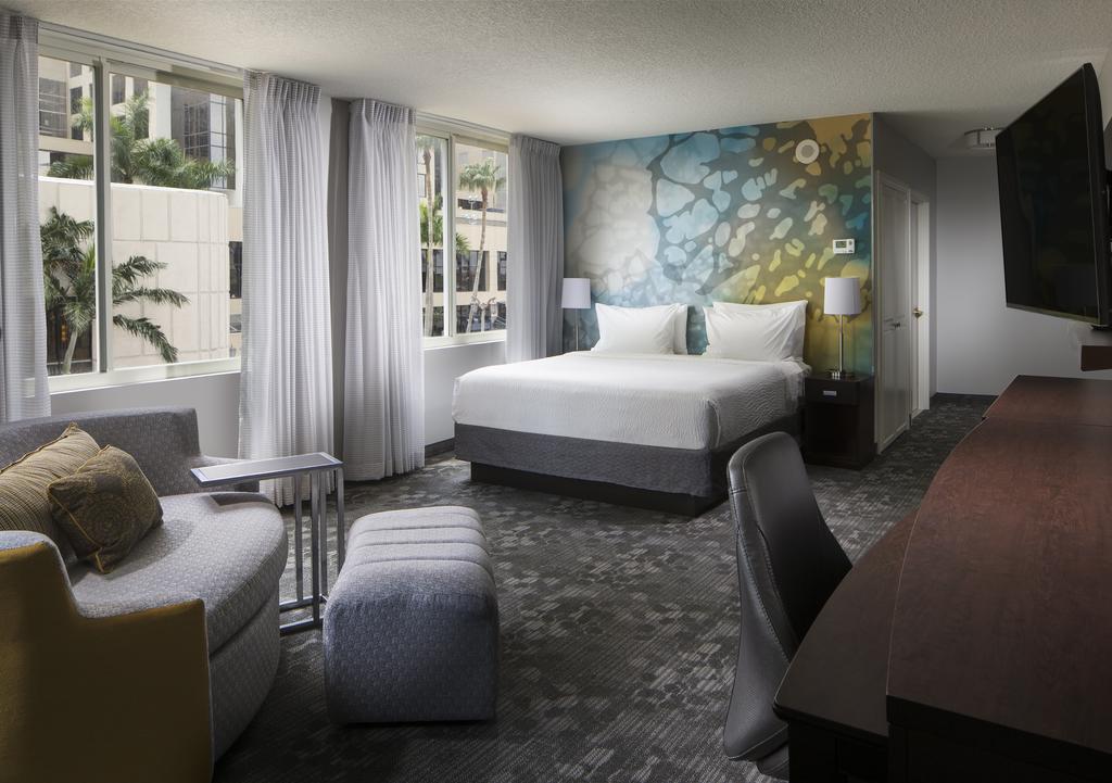 Courtyard Miami Dadeland