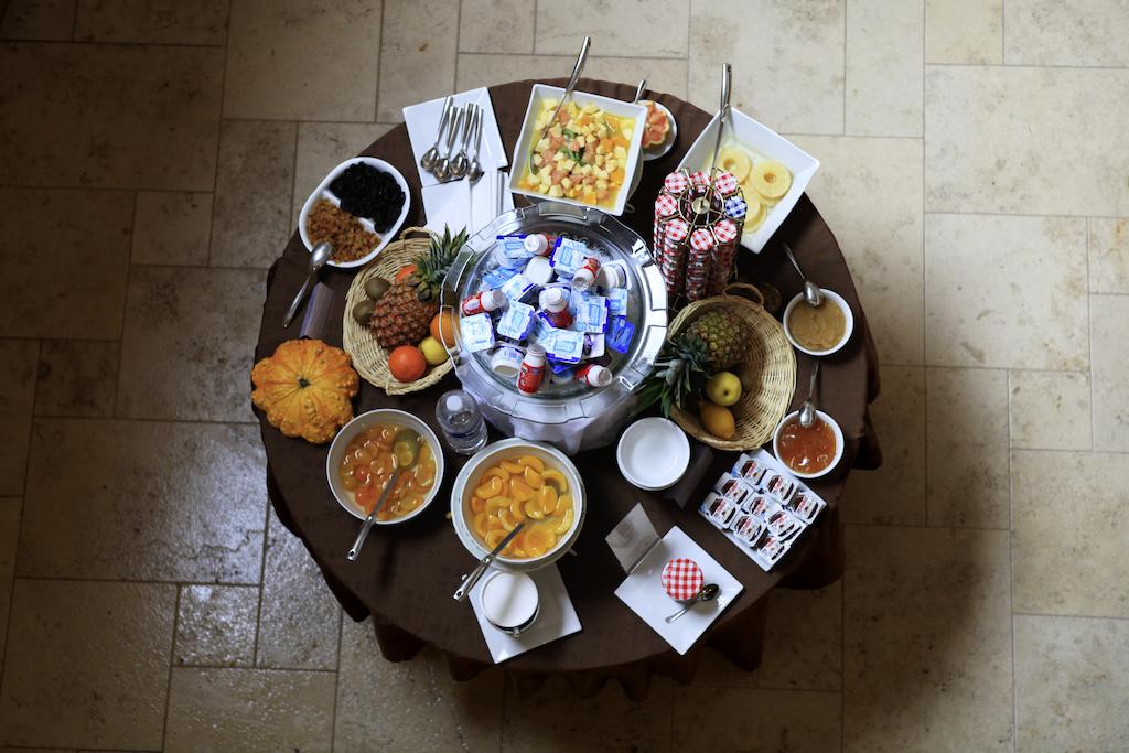 Amiral Hotel