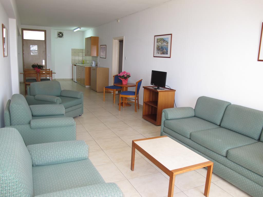 Sun Hall Beach Hotel Apartments