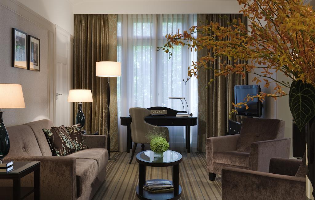 Paris Marriott Opera Ambassador Hotel