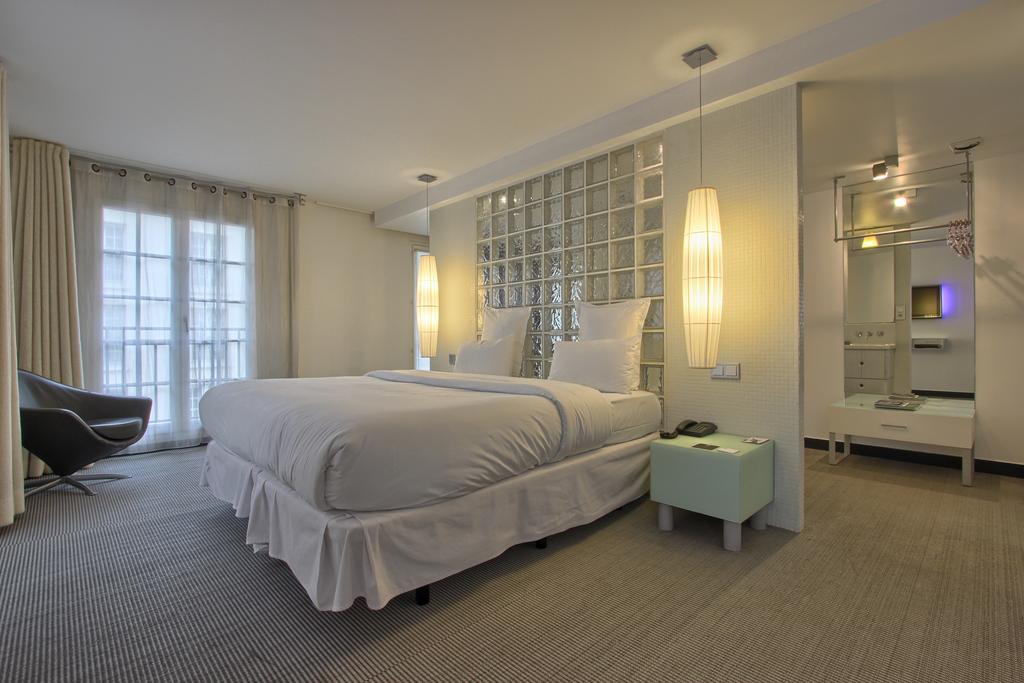 Kube Hotel Paris