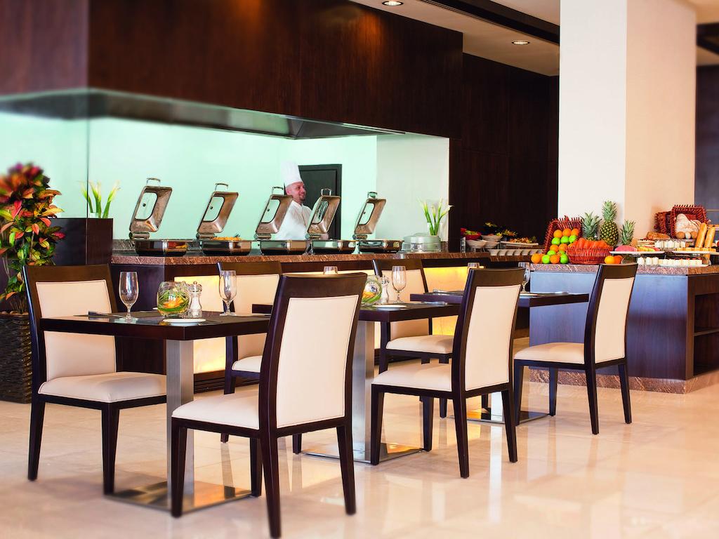 Mövenpick Hotel Apartments Al Mamzar Dubai