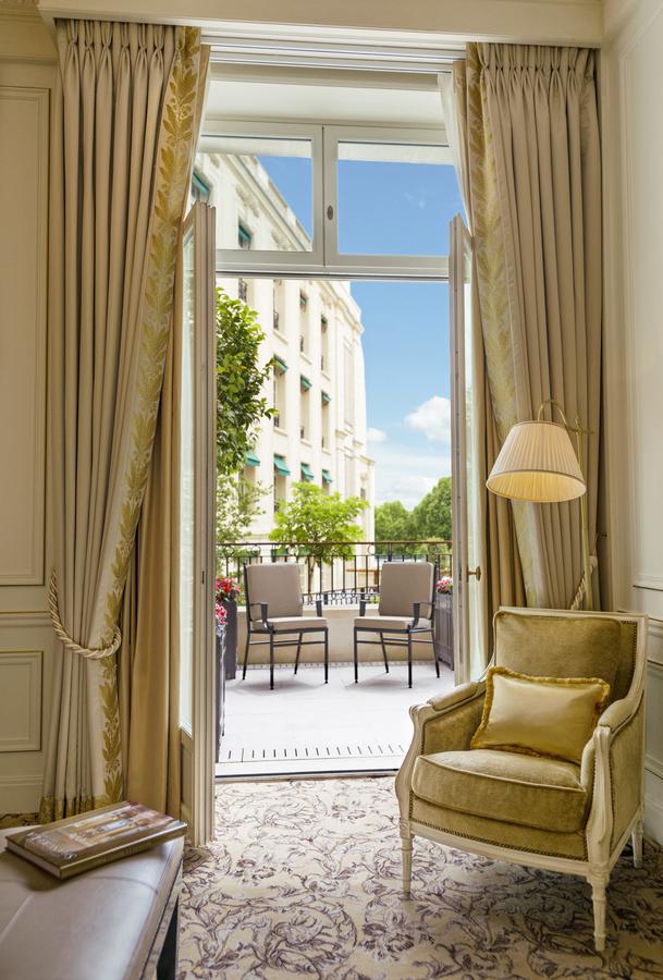 Shangri-La Hotel, Paris