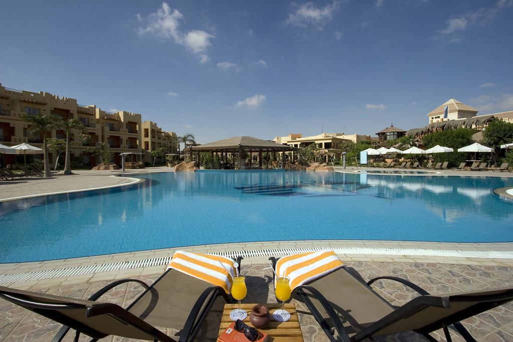 Swiss Inn Pyramids Golf Resort