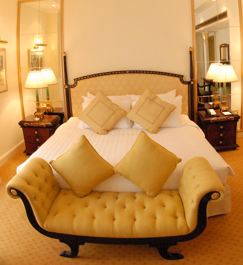 Crowne Plaza Abu Dhabi
