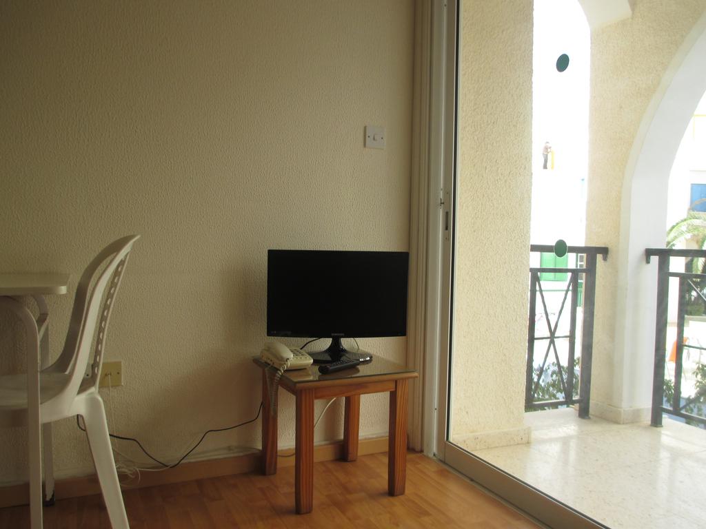 Pasianna Hotel Apartments
