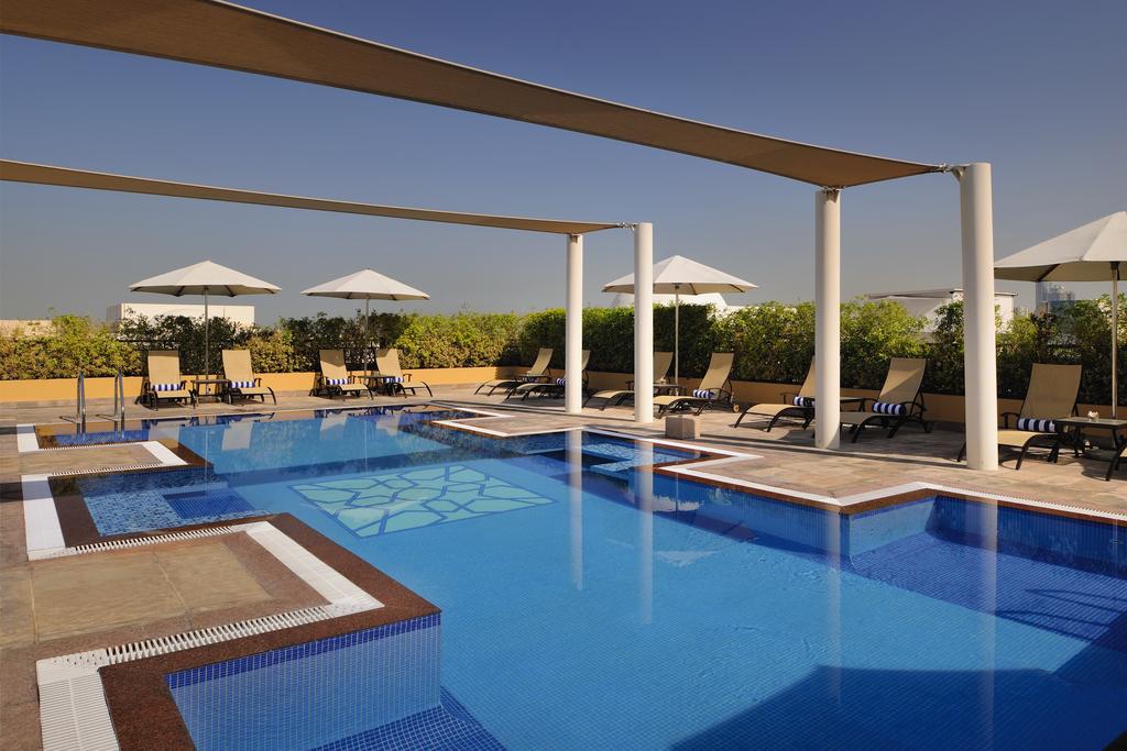 Mövenpick Hotel Apartments Al Mamzar Dubai