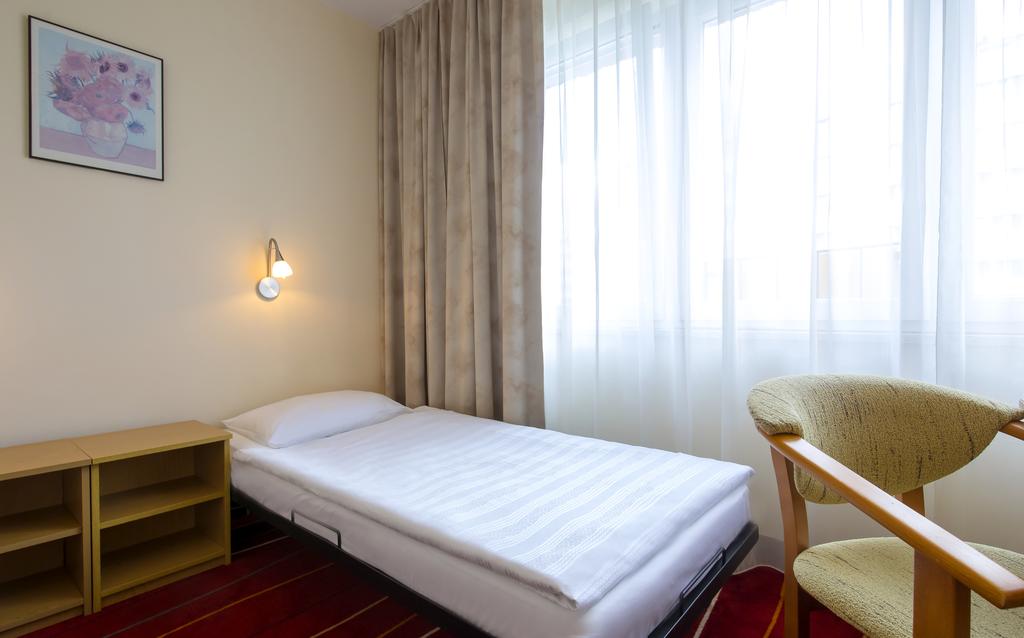 START hotel ARAMIS*