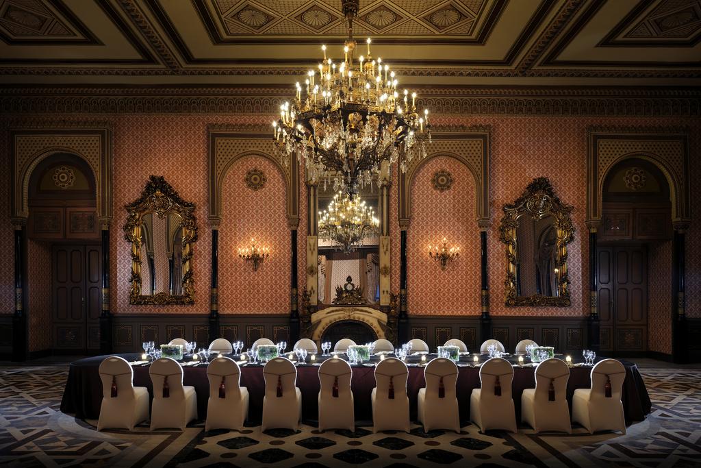 Cairo Marriott Hotel & Omar Khayyam Casino