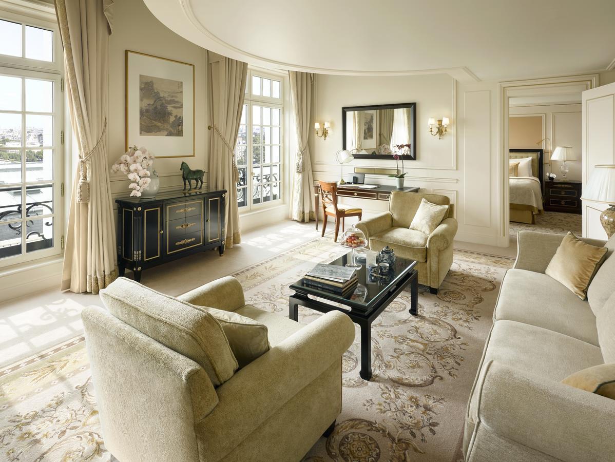 Shangri-La Hotel, Paris