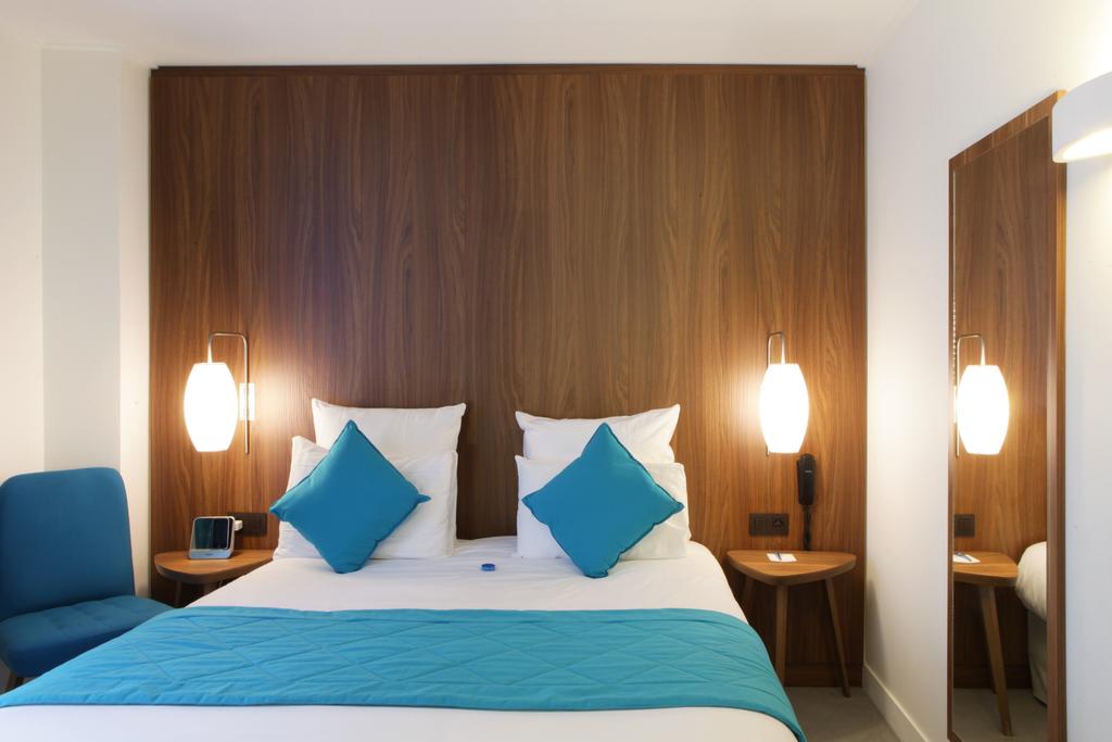 61 Paris Nation Hotel