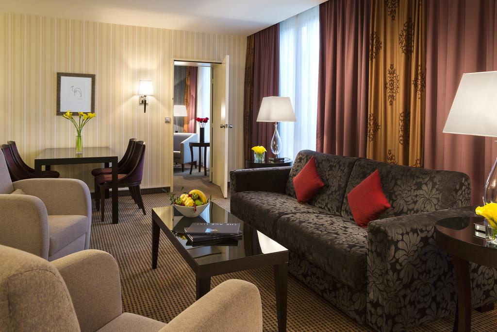 Crowne Plaza Paris-Republique