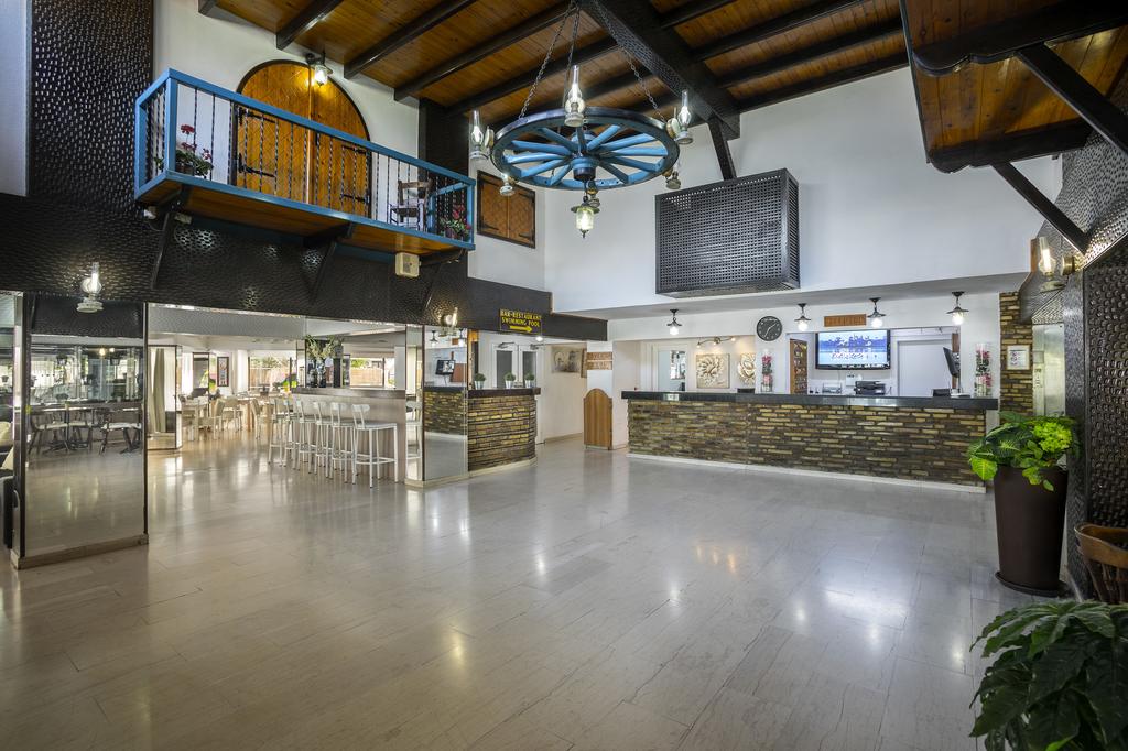 Cactus Hotel