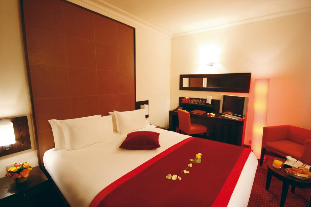 Hotel Westside Arc de Triomphe