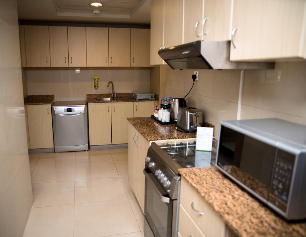 Yassat Gloria Hotel & Apartments