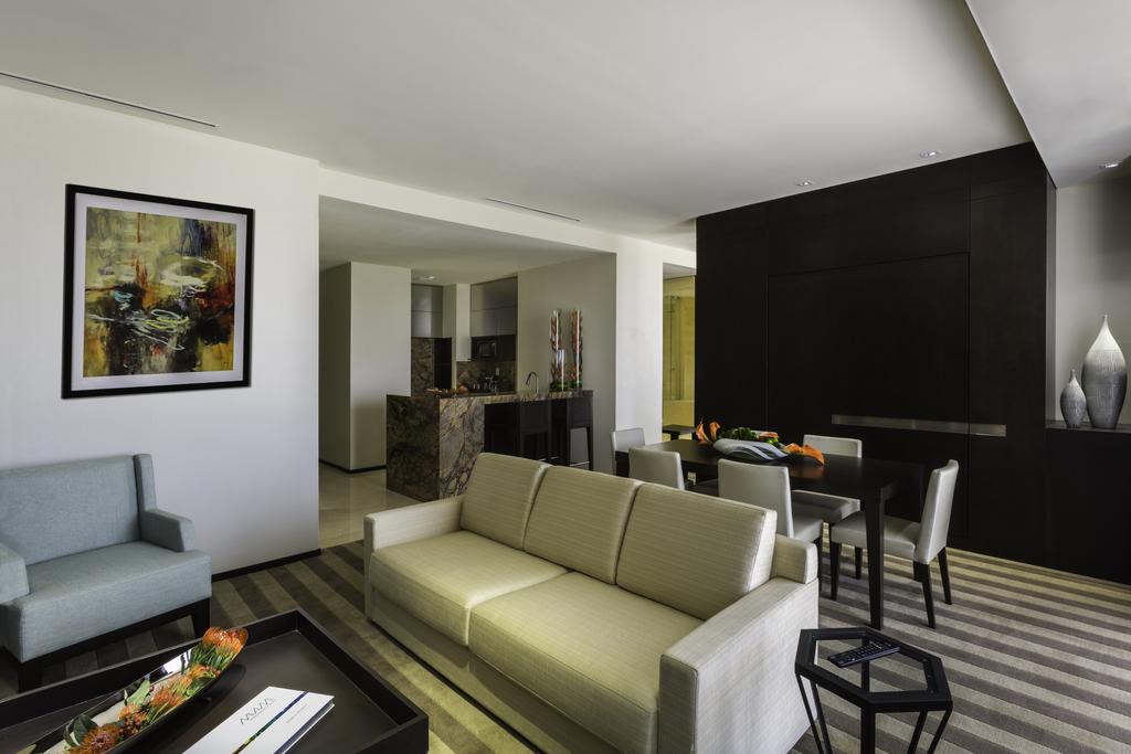 EB Hotel Miami